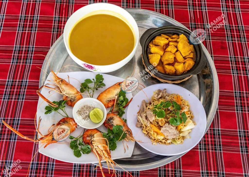 Mekong Delta food in Ben Tre – grilled river prawns and local dishes